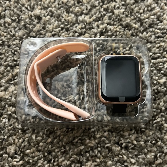Smartwatch - Light Pink - Picture 4 of 13
